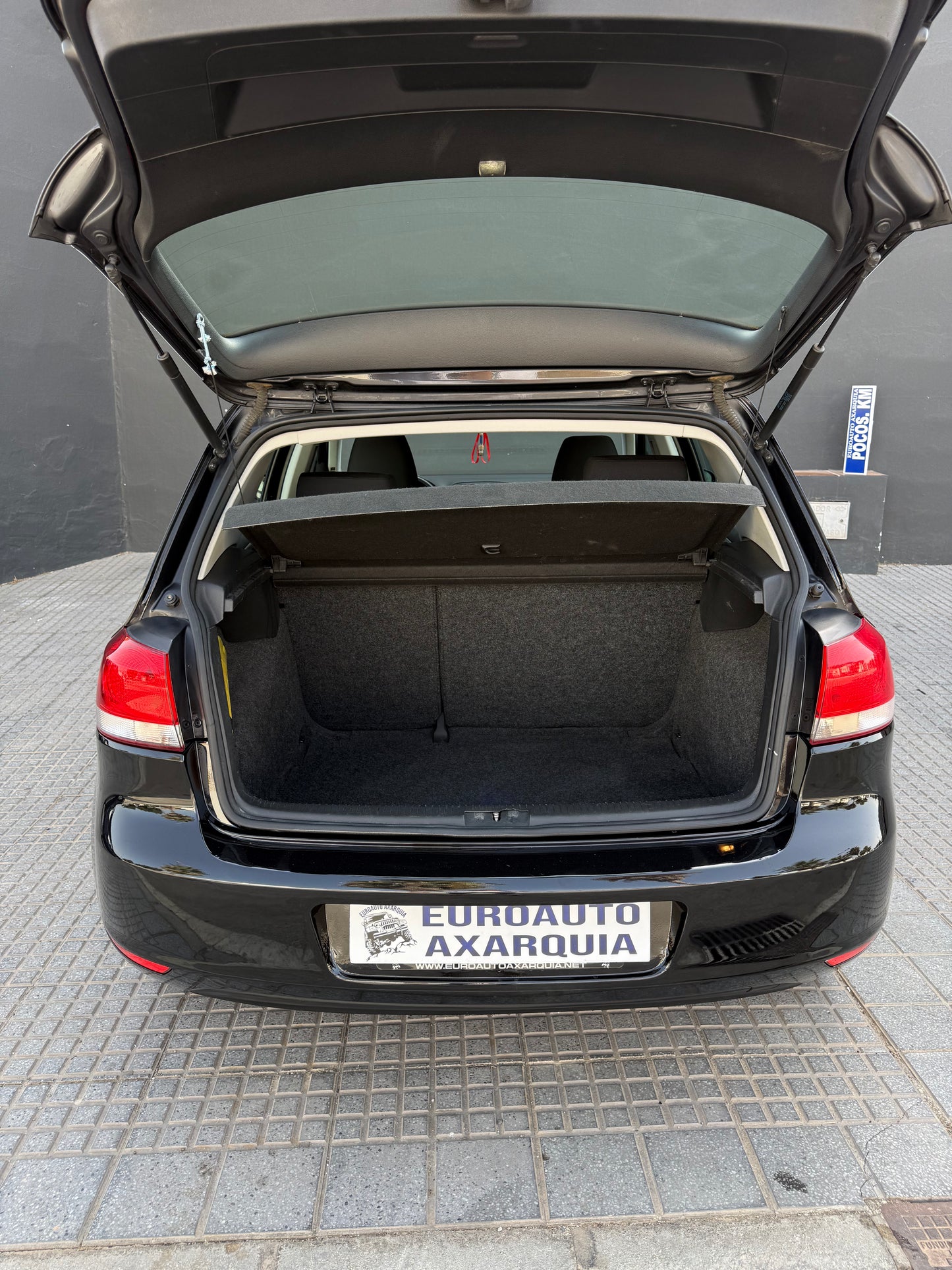 VOLKSWAGEN GOLF 6
